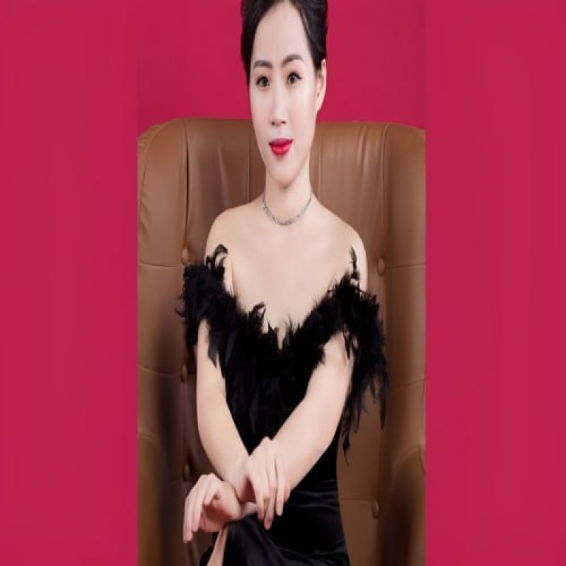 Tuyết Lê