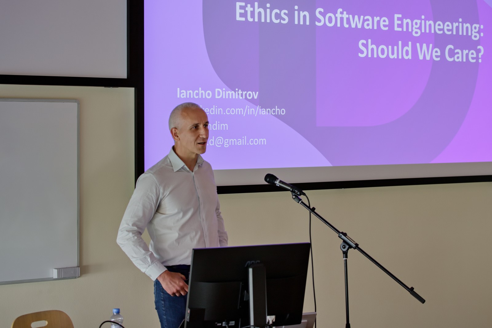 Ethics in Software Engineering - Should We Care?