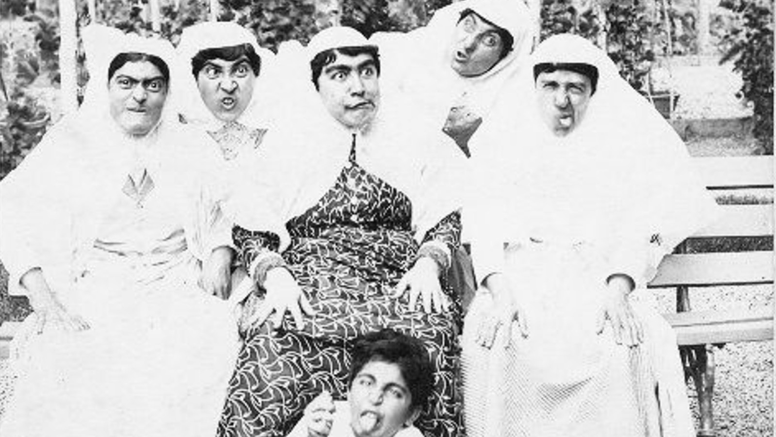 Гарем иранского шаха 19 века фото