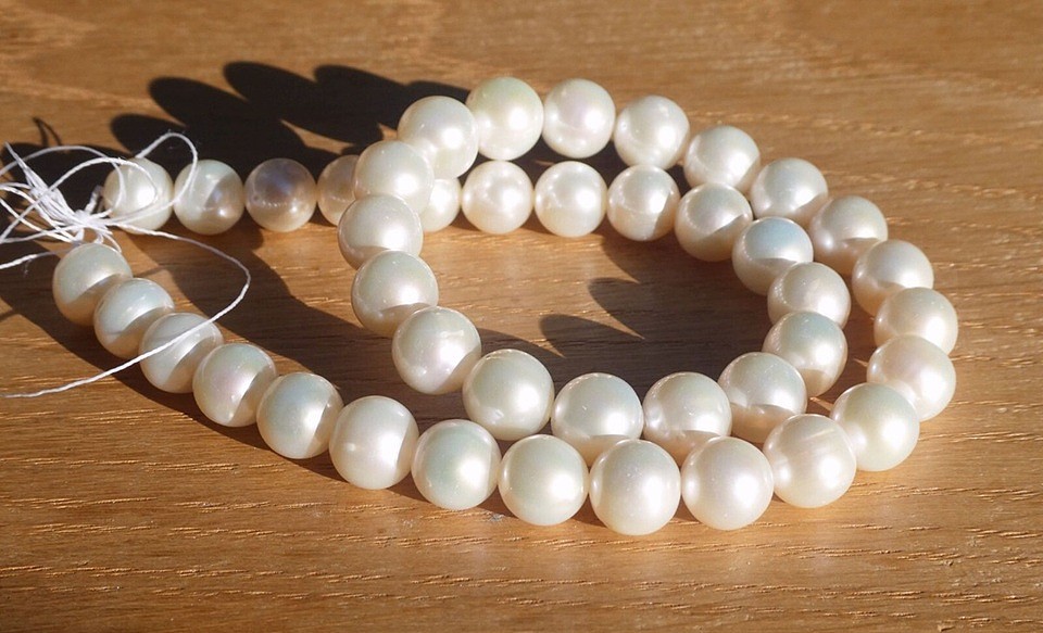 Freshwater Pearls in Vintage Jewelry Trends